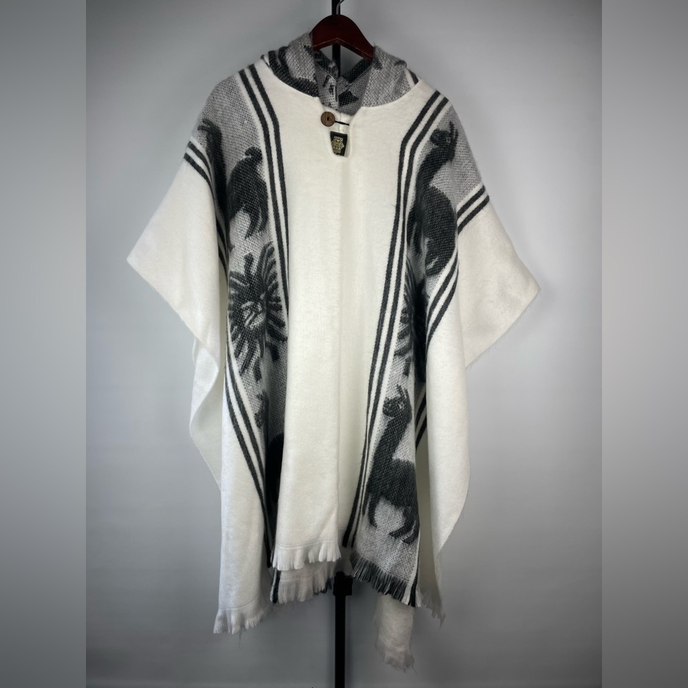 Inti Threads‎ White Black Alpaca Wool Blend Knit Hooded Ecuador Boho Cozy Poncho